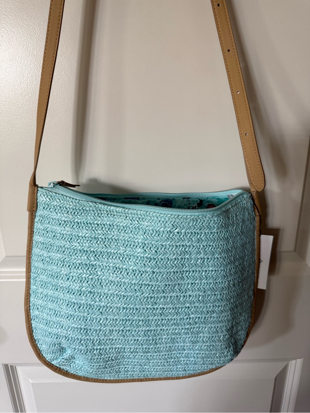 Vera Bradley Sea Turtle Crossbody Bag in Aqua - Picture 6 of 8